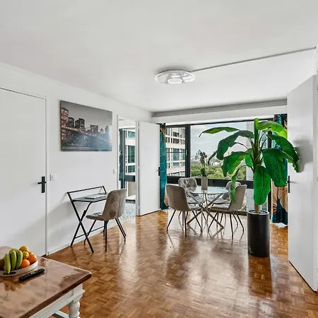 Montparnasse Panoramic View, 3 Beds, Metro 4, 6, 12, 13 Lägenhet